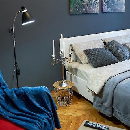 Stylish Apartments In The Center Λβιβ Εξωτερικό φωτογραφία
