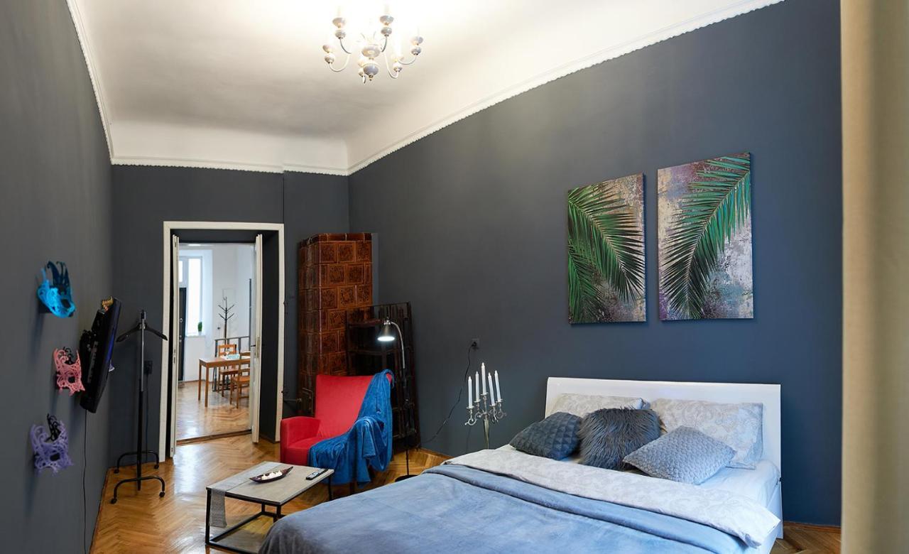 Stylish Apartments In The Center Λβιβ Εξωτερικό φωτογραφία